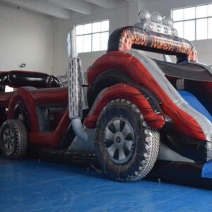 Parcours Gonflable Camion