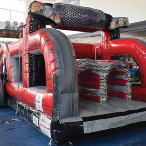 Parcours Gonflable Camion