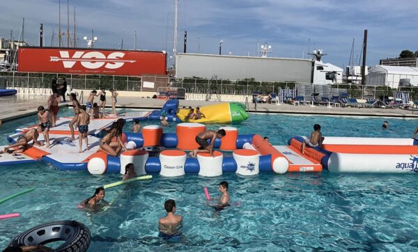 Structure gonflable aquatique